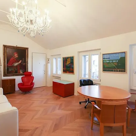 Monte Napoleone Design Appartement *